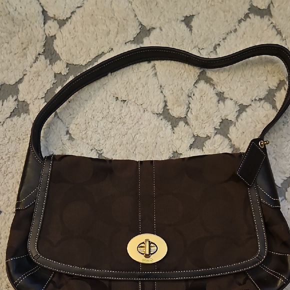 Coach Handbags - Coach Y2K Vintage Dark Brown Signature Shoulder Bag with Gold Turnlock
